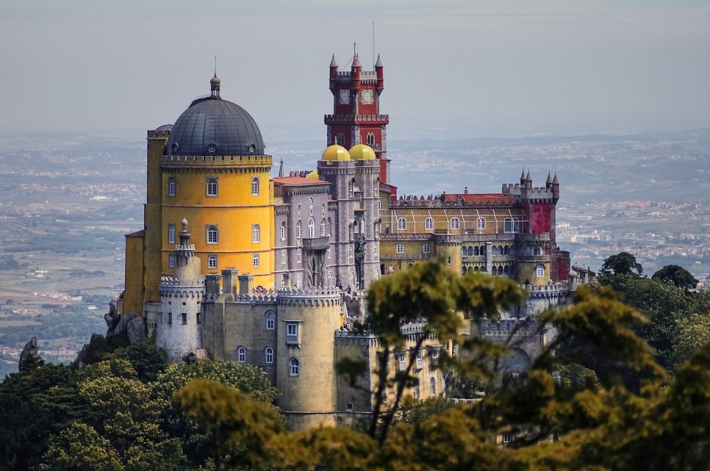 foam, castle, portugal-3892229.jpg